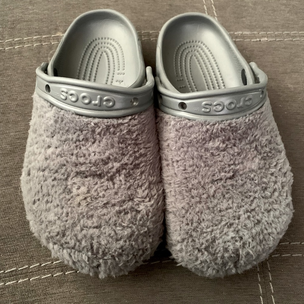 Classic Fuzz Mania Clog Gray Size 7